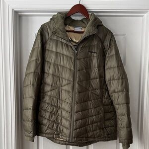 Columbia Forest Green Quilted Jacket
